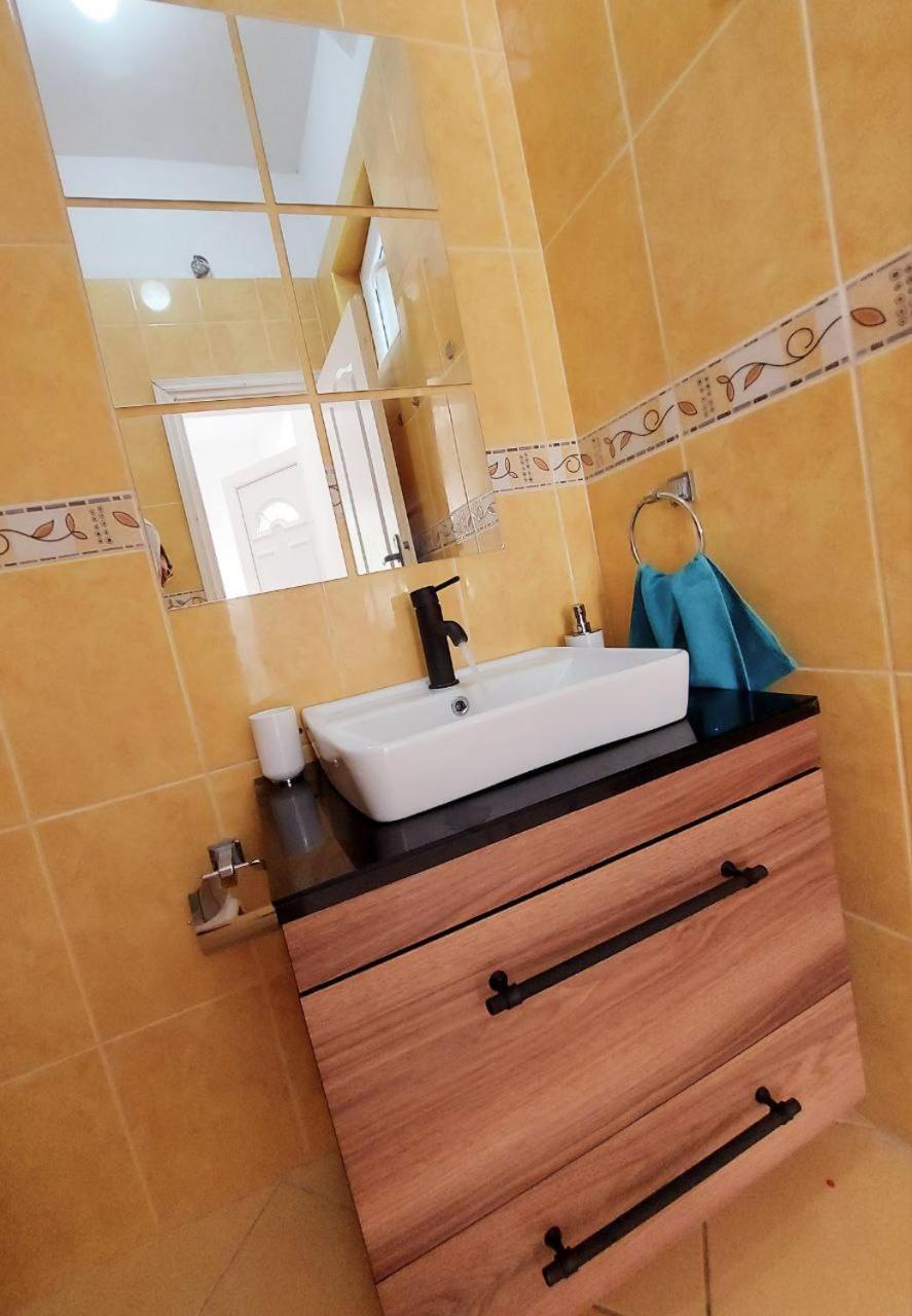 Apartmani Radovic بِييلا الغرفة الصورة