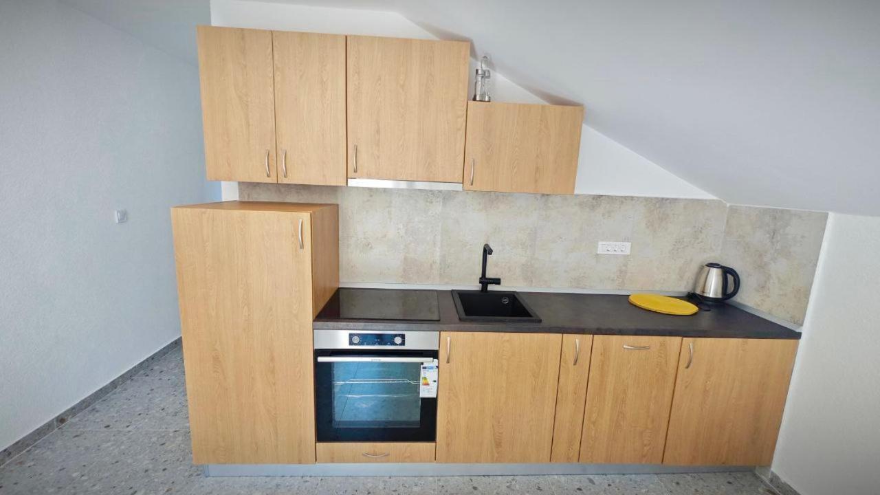 Apartmani Radovic بِييلا المظهر الخارجي الصورة